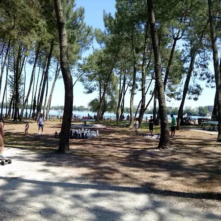 Bel T2 Pres Du Avc Un Parking Prive Lägenhet Bordeaux